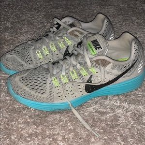 Nike Women’s LunarTempo Shoes